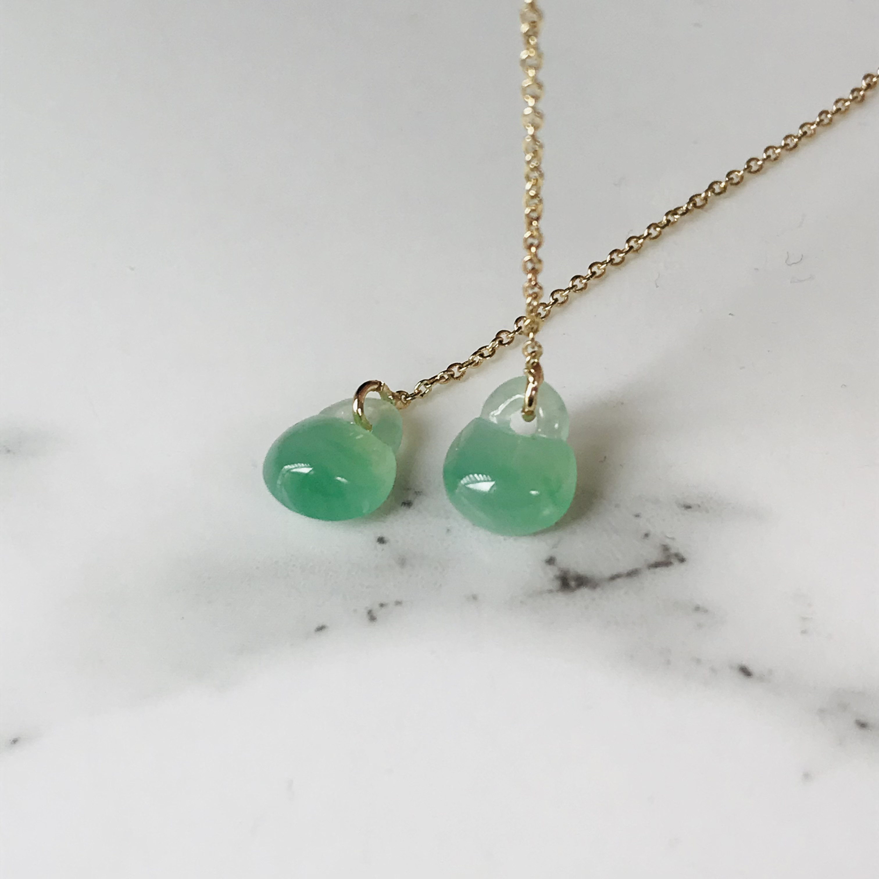 【P1003-001】ジェイド　翡翠　ヒスイ　ピアス　ミャンマー産　氷翡翠　K14 グリーン　チェーン