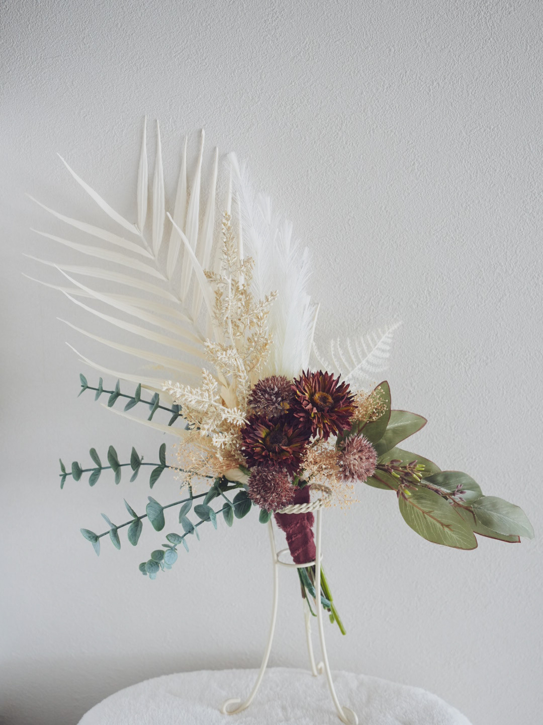 アンティークフラワーのモダンブーケ