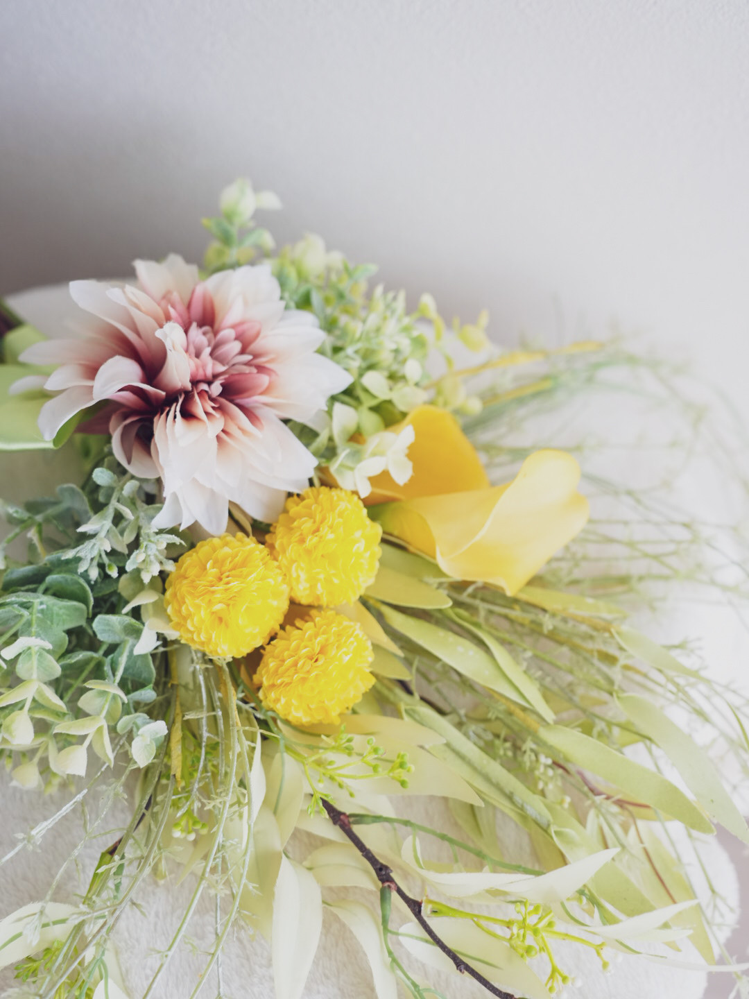 ビタミンカラーのナチュラルブーケ