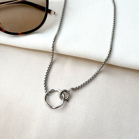 着脱簡単‼︎ シルバーあり◆幾何学モチーフのサングラス、メガネホルダー　敬老の日にも！　ステンレス　金属アレルギー対応 8枚目の画像