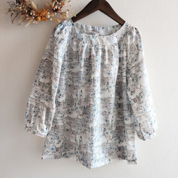 リバティ☆  LIBERTY　ヴェネツィア　　グレーブラウン 系 ヨークブラウスSＭL 1枚目の画像