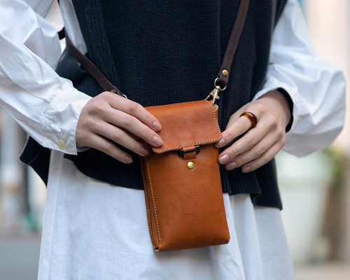 サコッシュ ポーチ ミニ 本革 栃木レザー ショルダー バッグ 財布