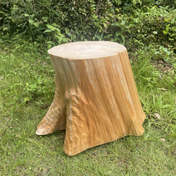 桧の切り株スツール「素のまますすむ。」 【特価】 椅子（チェアー