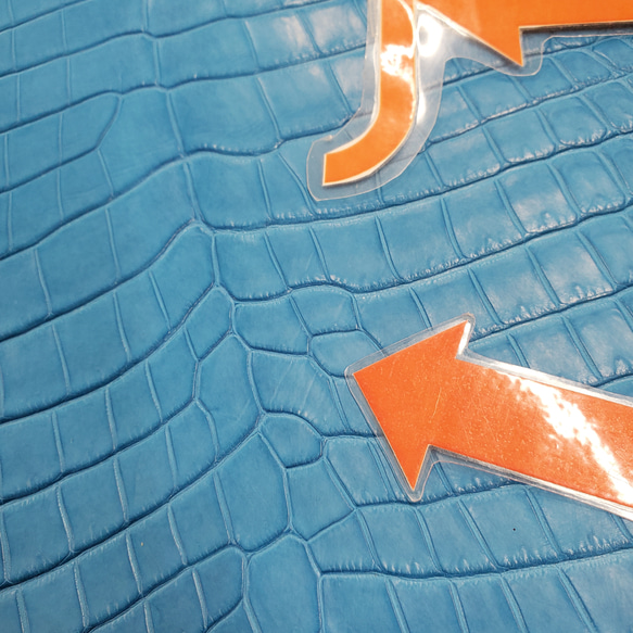 ワニ革  クロコ 半艶マット  スカイブルー No.C008604 11枚目の画像