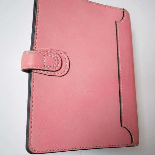 新作★ A5 システム手帳 牛革 パールピンク 薔薇型押し 本革　手帳カバー 新作☆ A5 システム手帳 牛革 パールピンク 薔薇型押し 本革 手帳カバー