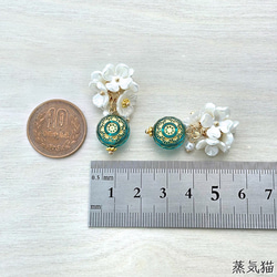 フラワータッセル レースフラワーチャーム 2個【a5023 ピアス 手作りハンドメイド アクセサリー加工パーツ素材】 5枚目の画像