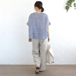 《数量限定》大人のTシャツに。リネンのワイドプルオーバーブラウス（ギンガムチェック）TP34. 8枚目の画像