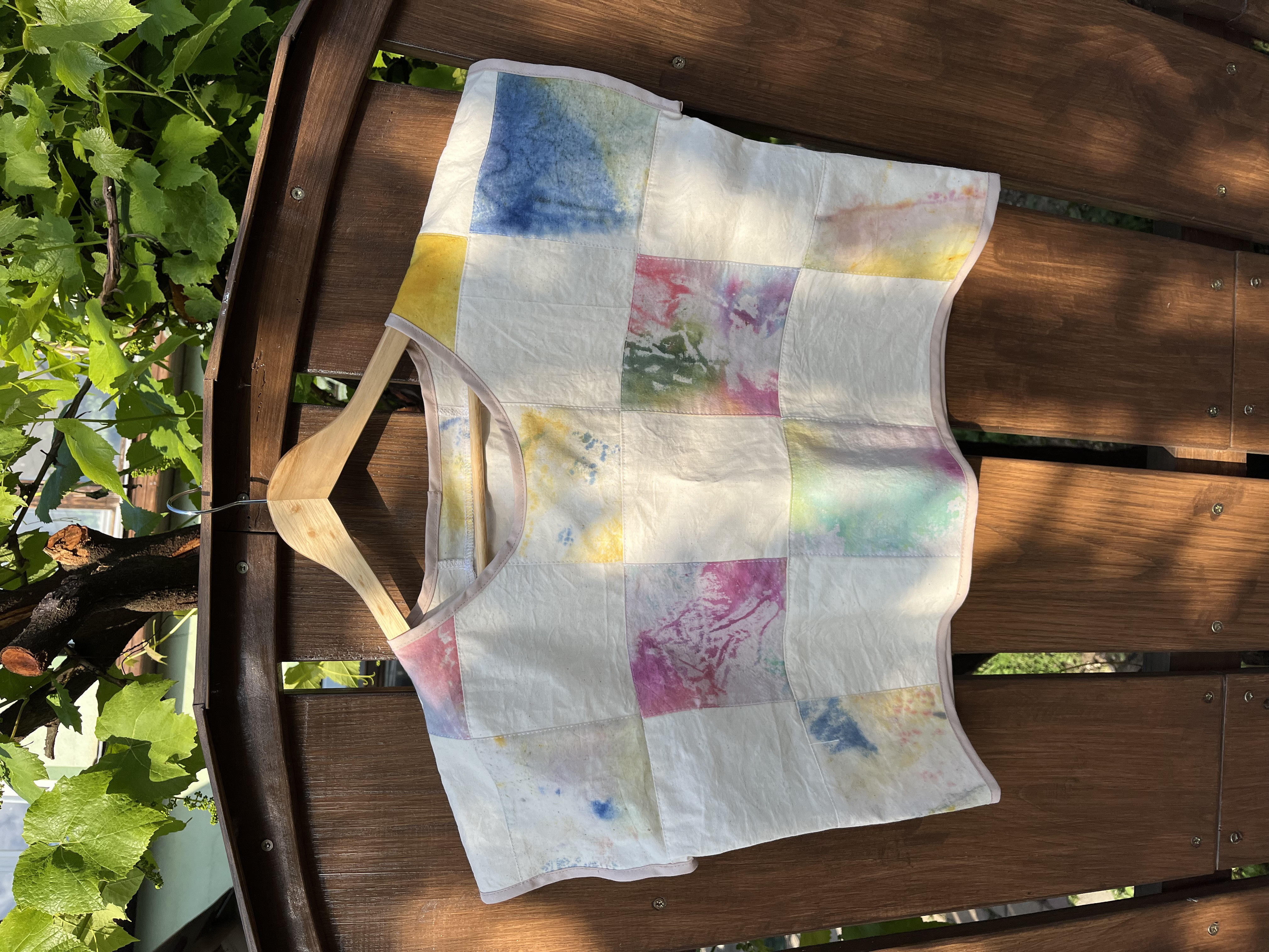 手染めのパッチワークトップス