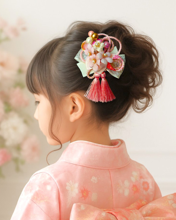 【桜と和紐の髪飾り】ダブルタッセル＊七五三や卒業式に＊ヘアクリップ 6枚目の画像