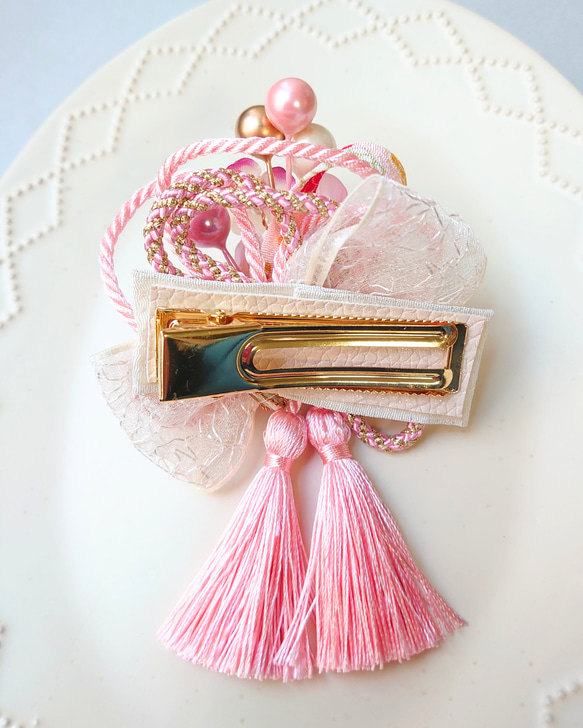 【桜と和紐の髪飾り】ダブルタッセル＊七五三や卒業式に＊ヘアクリップ 14枚目の画像