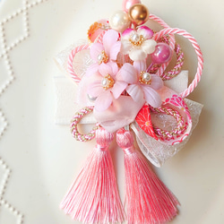 【桜と和紐の髪飾り】ダブルタッセル＊七五三や卒業式に＊ヘアクリップ 2枚目の画像