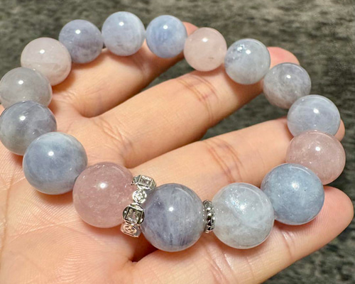 ブルーローズクォーツ】幻想的カラー 希少 高波動 天然石 ブレスレット