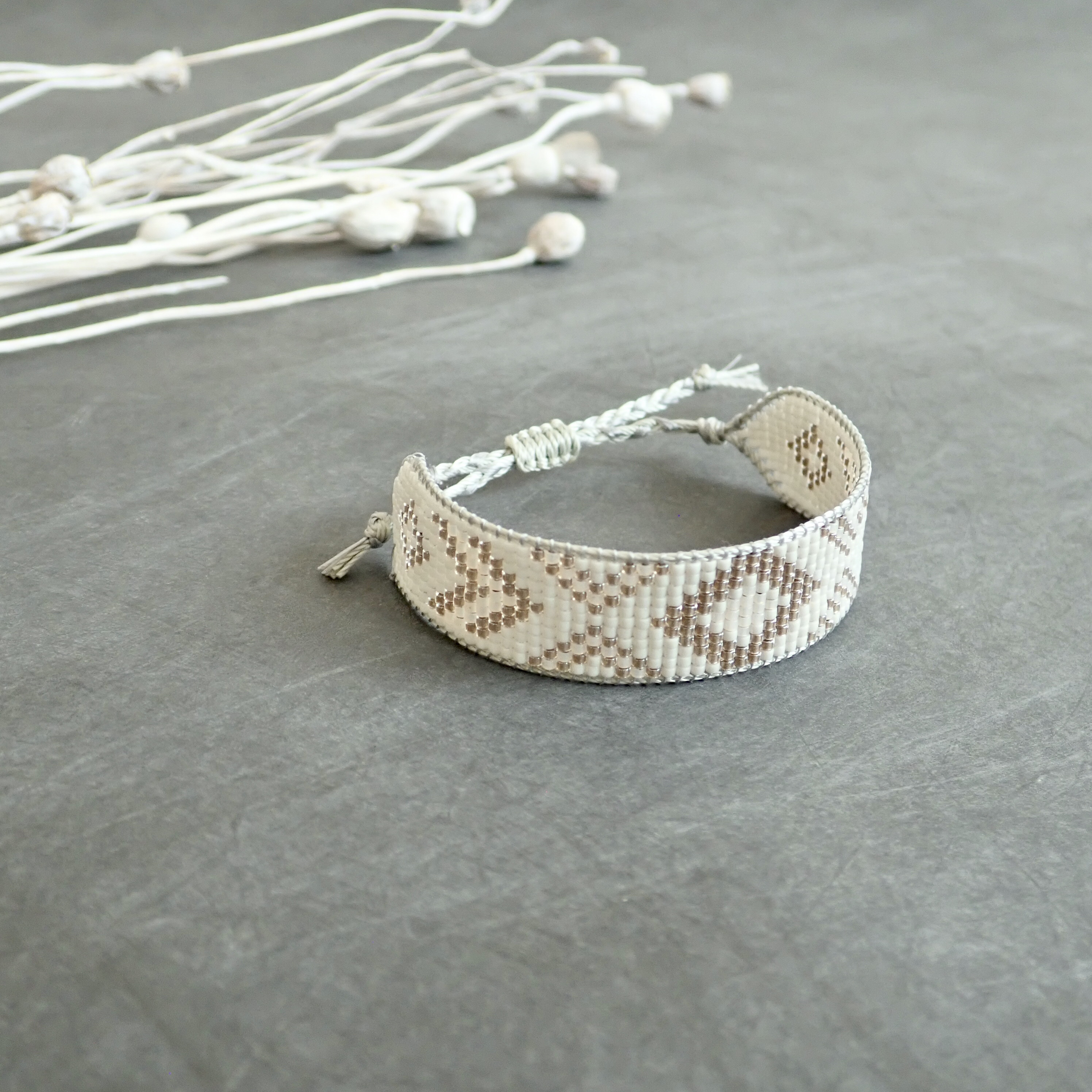 ◻︎受注製作◻︎【Alex (size-1)】bracelet-off white-