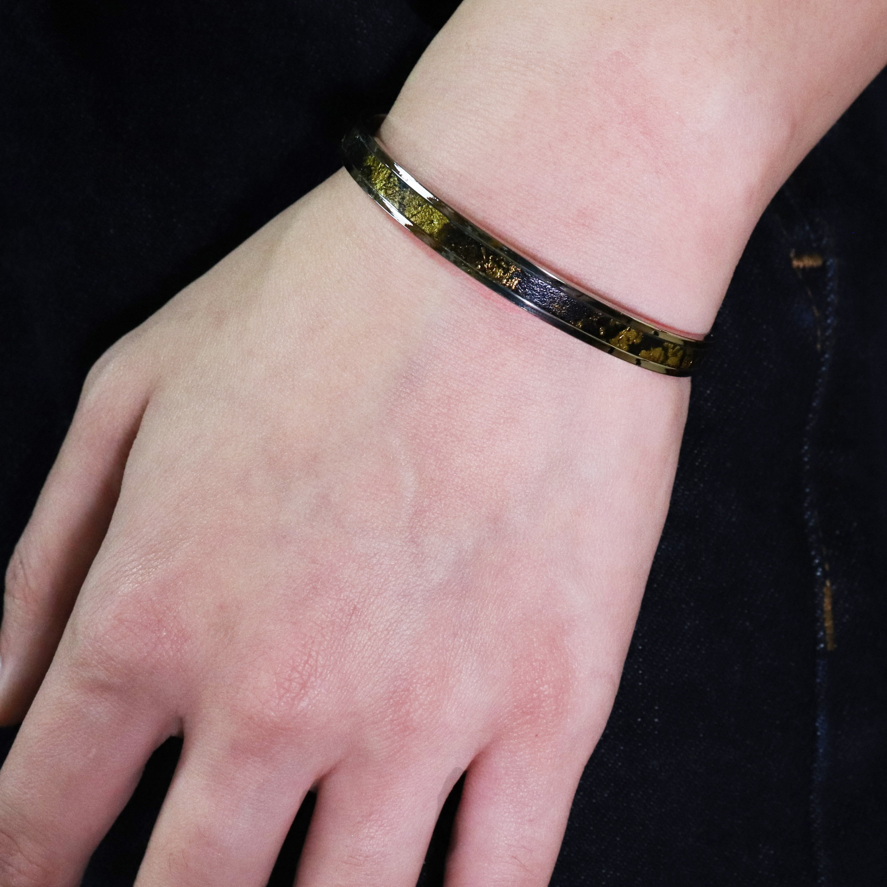 【大人の真鍮バングル】シンプルで上品なデザイン 上普段使いからお出かけまで 伝統工芸