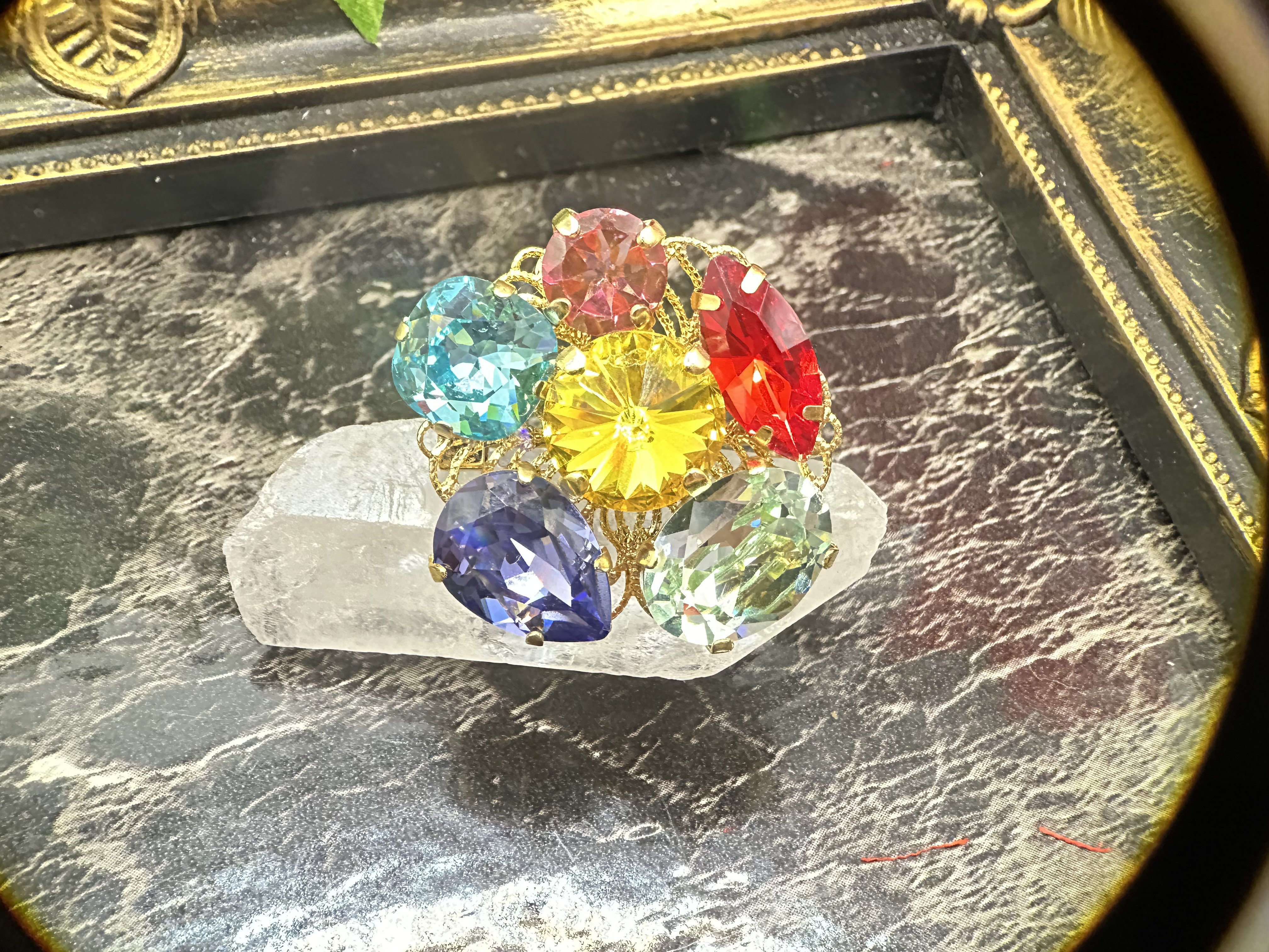 マルチカラーノーマルブローチA（ゴールド）OCEAN STONE