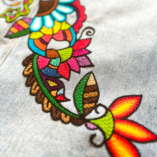 विश्व शांति】デニム オーバーオール リメイク 刺繍