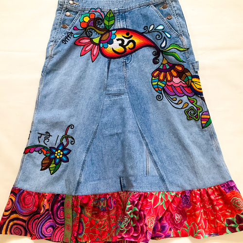 विश्व शांति】デニム オーバーオール リメイク 刺繍