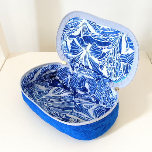 トロピカルジュースのキルトペンケース（青）/ハワイアンキルト