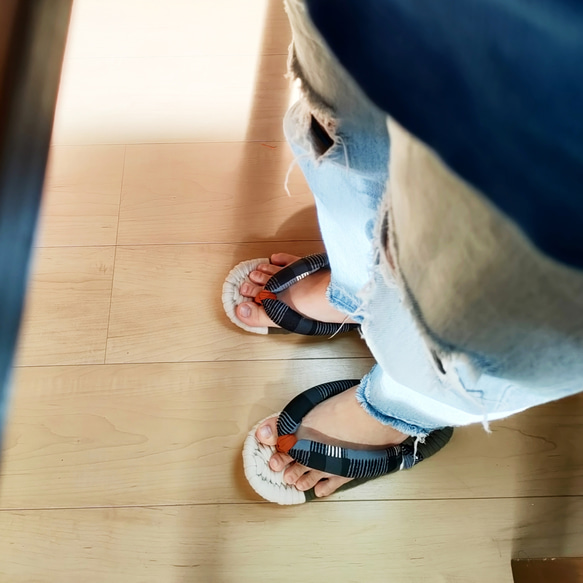 サイズ選べる【布ぞうり／TSUMUGI】夏の香（ネイビー）　　受注制作 ルームシューズ 9枚目の画像