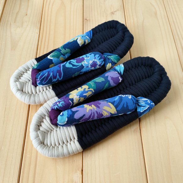 サイズ選べる【布ぞうり／TSUMUGI】夏の香（ネイビー）　　受注制作 ルームシューズ 3枚目の画像