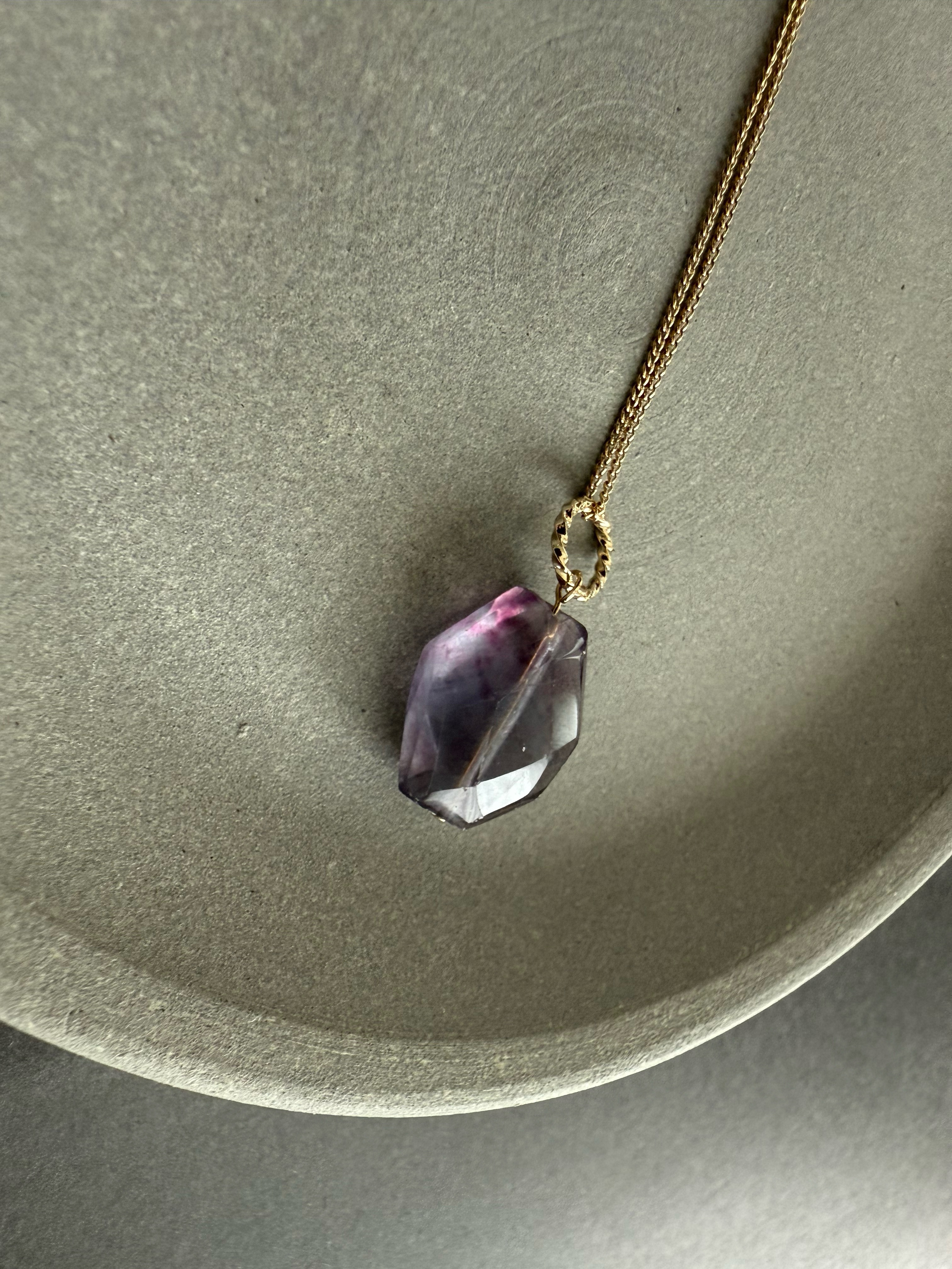 ブルー&パープルの大粒フローライト♚ペンダントトップ