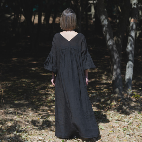 volume sleeve one-piece｜コットンリネンのポワン袖ロングワンピース