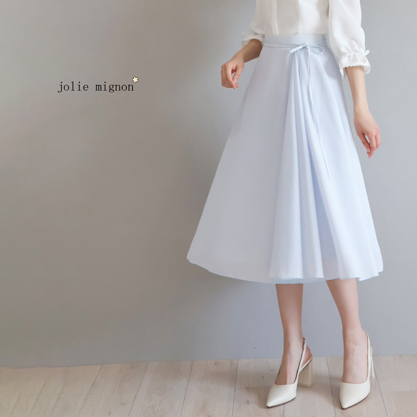 【エレガントなアシンメトリースカート！】ウエストリボン付き 透かし柄ドレープスカート【アイシーブルー】