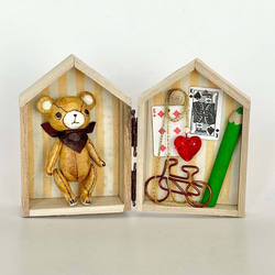 身長５cmのミニチュアテディベア／キャメル(和紙で作った小さなくまのお人形)＆夢のドールハウスセット 2枚目の画像