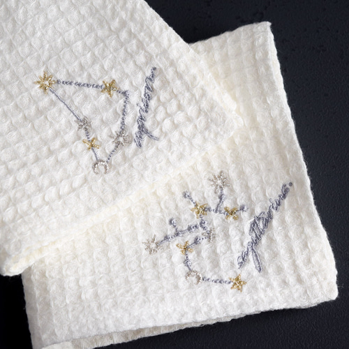 北朝鮮ハンドメイド刺繍ハンカチーフ 北朝鮮ハンドメイド刺繍ハンカチーフ