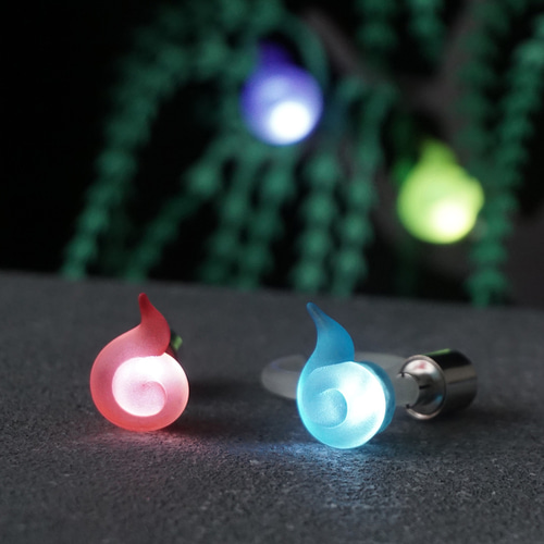 ♡夜星‼️♡不動の人気♡美品♡K18YG♡丸玉ピアス♡ 楽天市場】K18YG スターモチーフ ピアス【送料無料】【品質