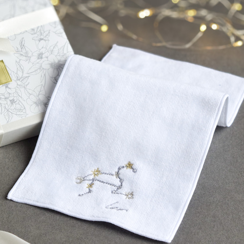 選べるイニシャル】星空の刺繍ポーチ & 十二星座の刺繍ハーフハンカチ