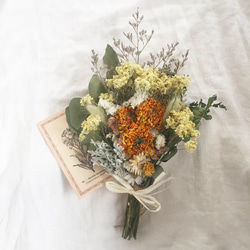 小さなパンパスグラスと小花達のふわふわスワッグフライングスワッグにも 小さなパンパスグラスと小花達のふわふわスワッグフライング