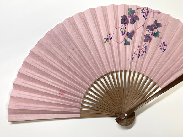 趣 -omomuki- 〈野葡萄〉　京扇子 2枚目の画像