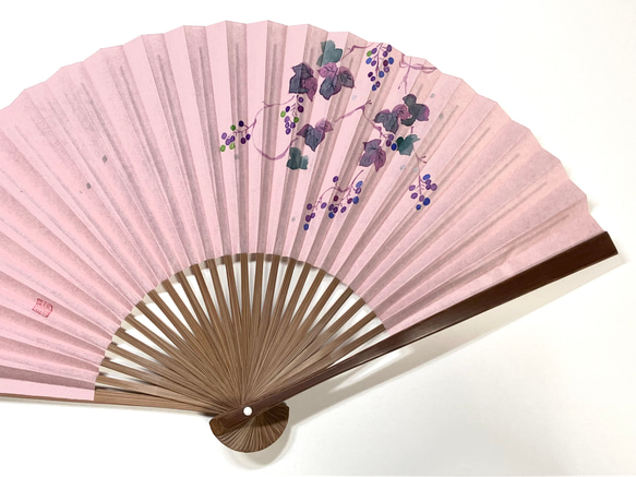 趣 -omomuki- 〈野葡萄〉　京扇子 3枚目の画像