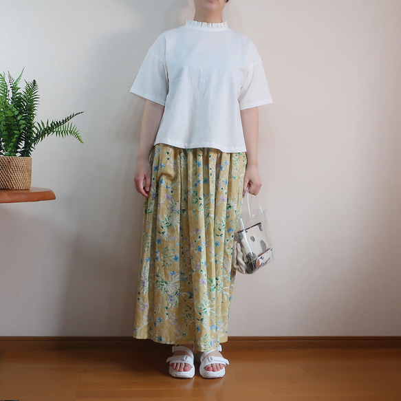 夏の普段着 涼感ブラウス 身幅ゆったり 半袖フリル襟ブラウス（綿麻／全５色） 20枚目の画像
