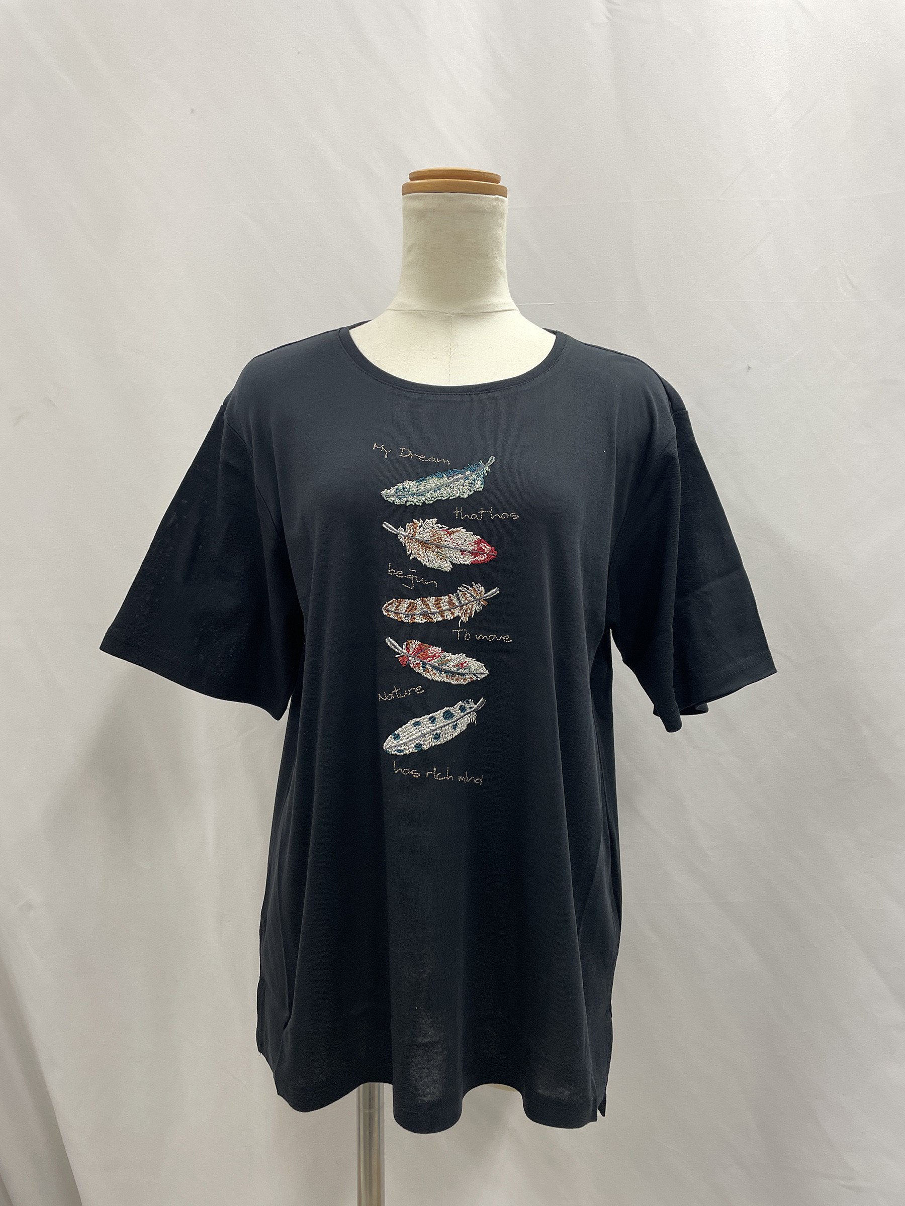 フェザー エンブロイダリー 刺繍 クルーネック Tシャツ 80/2強撚綿100%