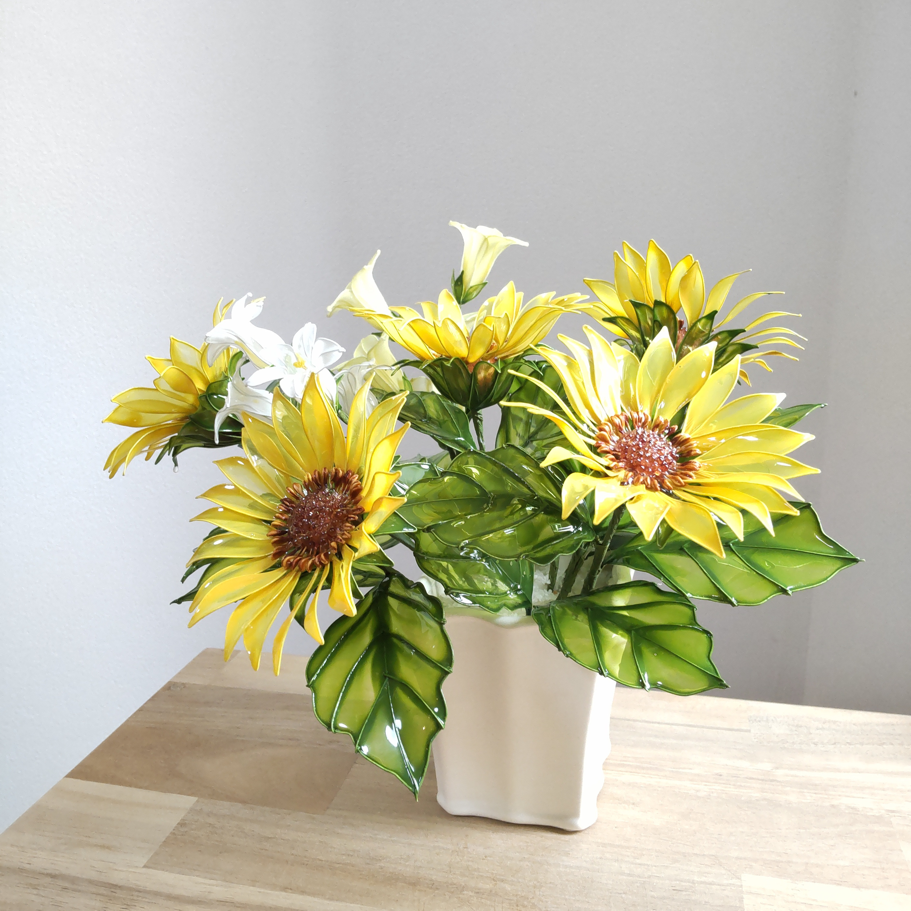 ヒマワリ♡向日葵♡ミリオンベル♡白♡黄♡アレンジ♡ディップアート♡アメリカンフラワー