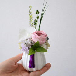 お供えガラスドーム プリザーブドフラワー 上品な胡蝶蘭の仏花 仏壇