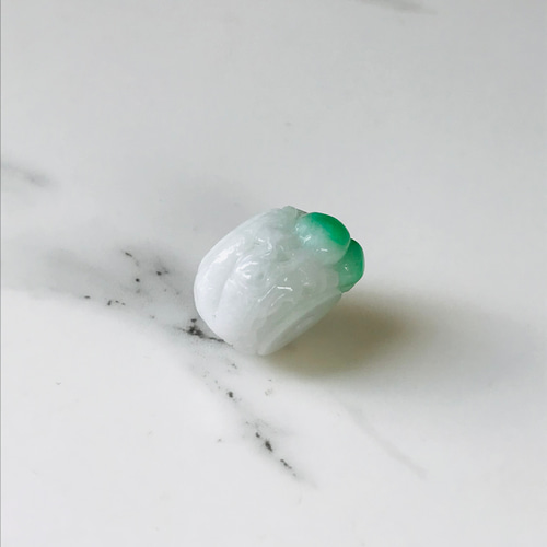 P229-003］ジェイド JADE ヒスイ 本翡翠 ペンダント ミャンマー産 