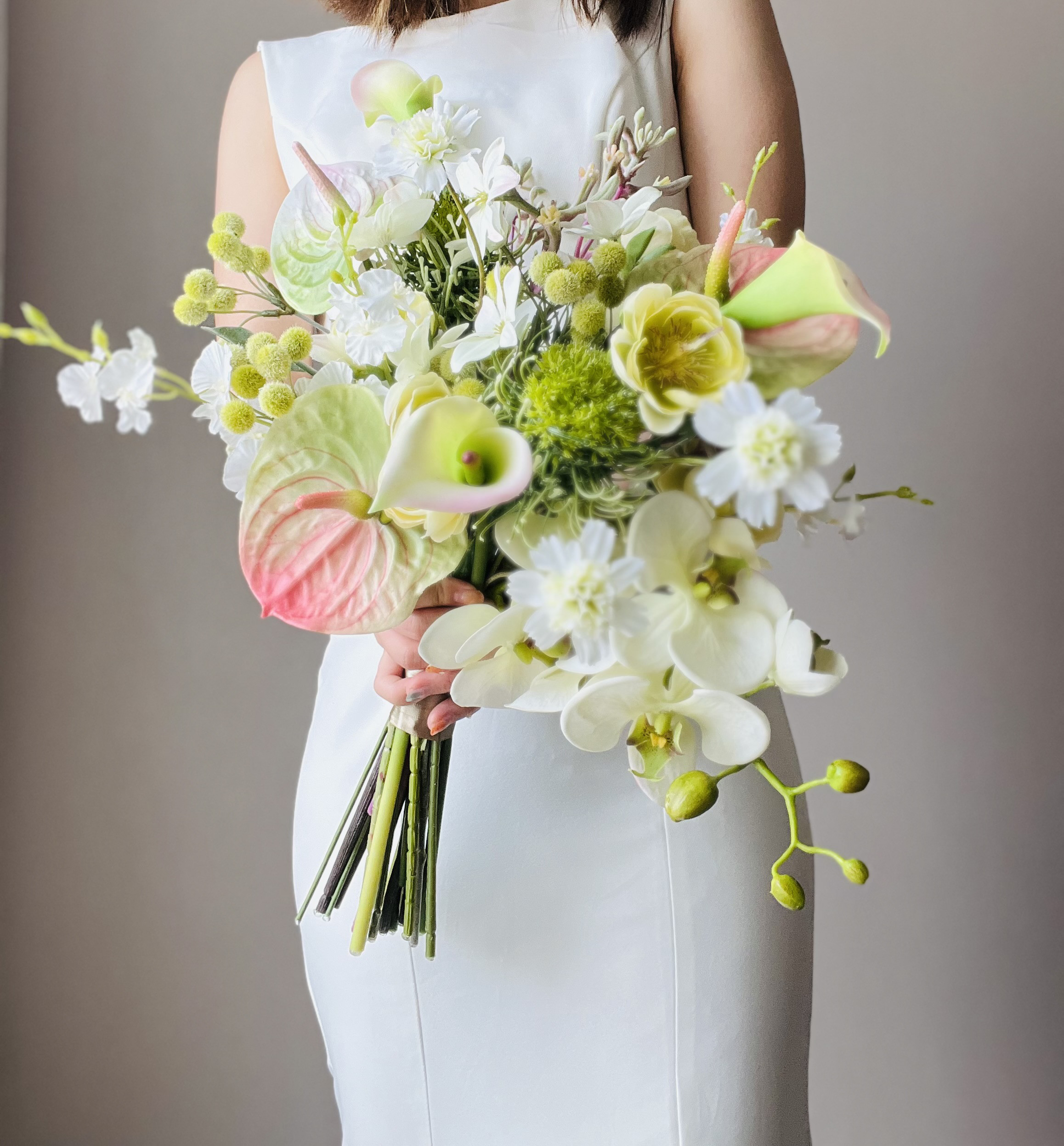 \爽やかなグリーンホワイトブーケ/ウェディングブーケ|胡蝶蘭ブーケ|前撮りブーケ|造花ブーケ|アーティフィシャルフラワー