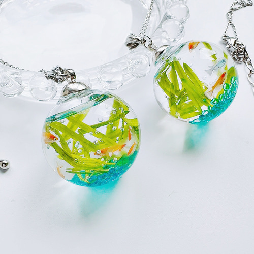 めだかのガラスドーム 金魚鉢 summer ロングネックレス