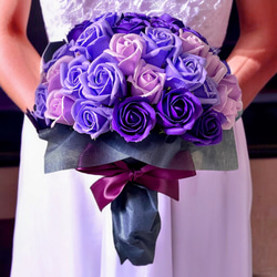 【1～2日発送】ワインレッド　M(70本)　サヴォンローズ　バラ花束　ブーケ Amazon｜お好きな本数 ソープフラワー花束 レッド(k) 70本 ブーケ 赤い