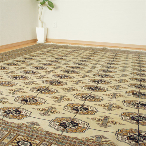 パキスタン絨毯 ハイクオリティ 252x205cm 手織り ボハラ柄 カーペット