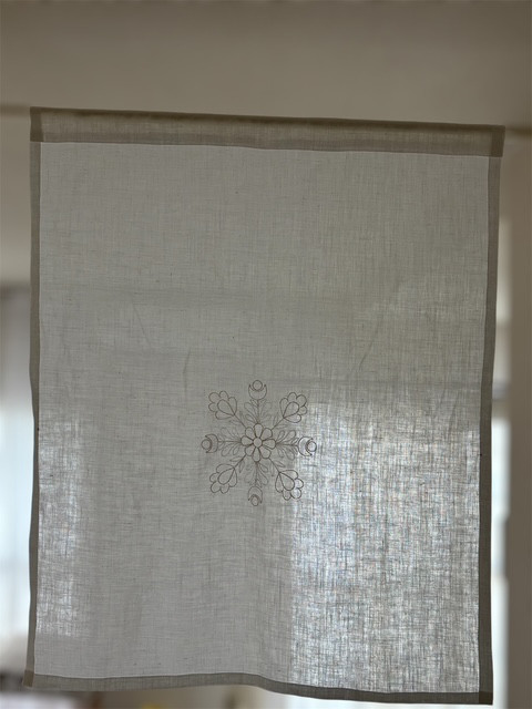 カフェカーテン　オリジナル刺繍入り【薄地　リノ　ネージュ　ホワイト】