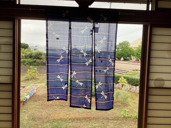 トンボ柄の暖簾 5枚目の画像