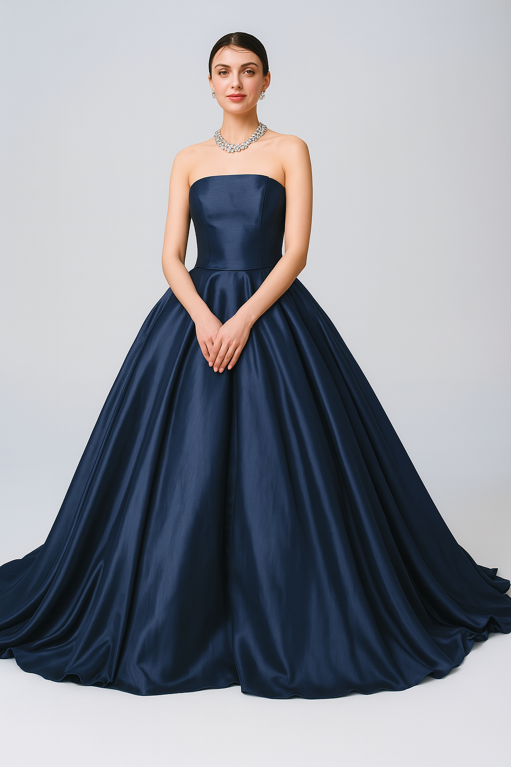 ネイビーカラードレス　ベアトップ　トレーン　高級サテン　披露宴　結婚式
