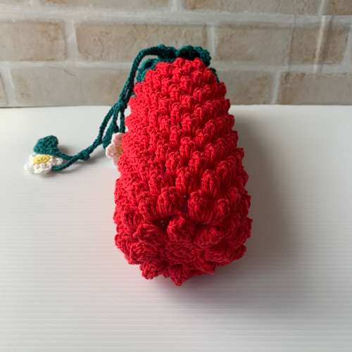 ペットボトルカバー 手編み いちごカラー キッチンペーパーホルダー