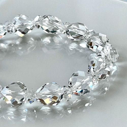 再販✨極上ハンドカット✨ハートシェイプ天然本水晶ブレス