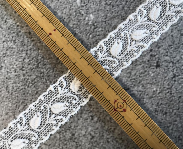 ラスト【再販】5.2m チュールリボンレース 蕾柄 両耳スカラップ 日本製 lace-No,113-5.2 5枚目の画像
