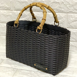 新作♬︎♡バンブーハンドルがオシャレ シンプル 大人可愛いブラックのカゴバッグ お出かけお買い物 浴衣 お着物にも♡ 3枚目の画像